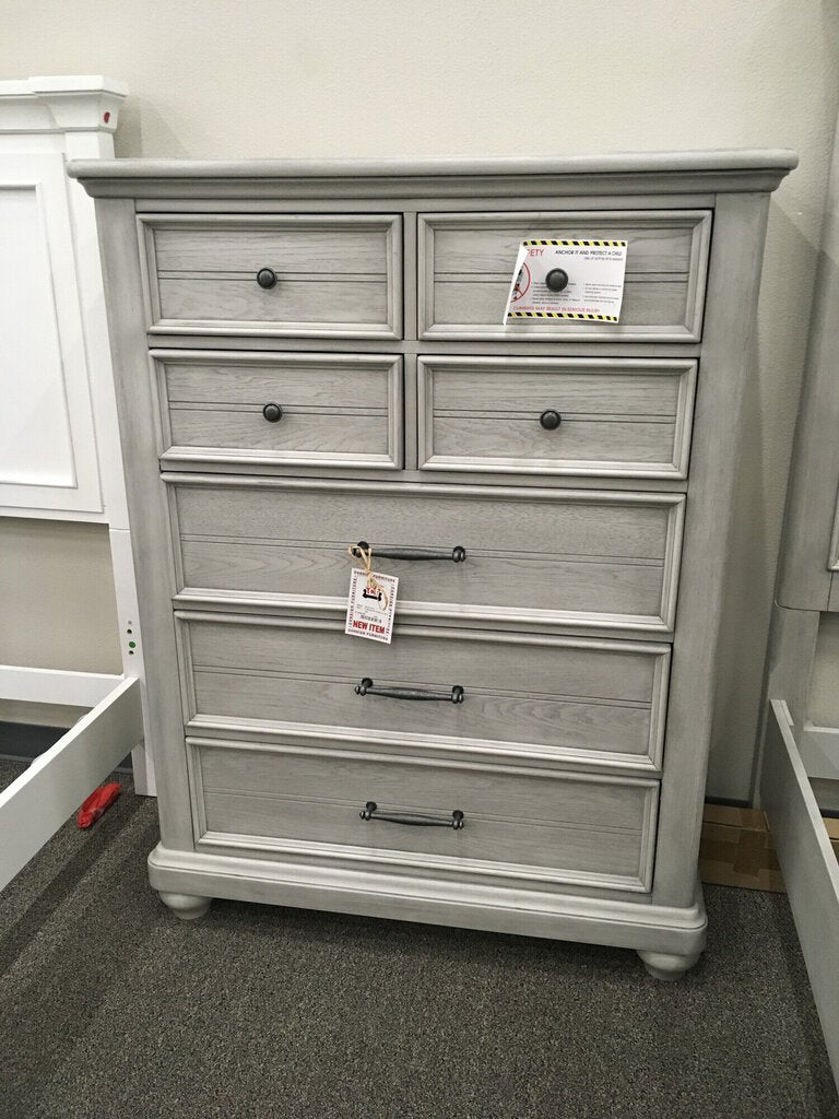 E B330-05 Tallboy Chest (BRAND NEW)