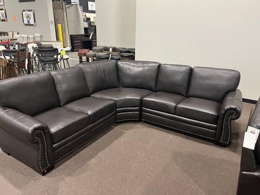 H 9289 Brn Lthr 3pc Sectional (NEW)