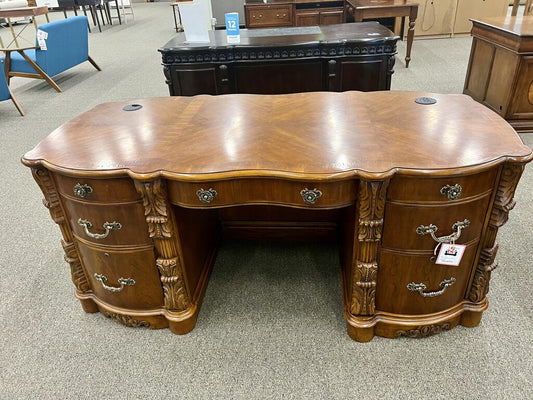 Pulaski Carved Executive. Desk