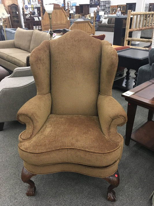 Tan/brwn Wingback Chair