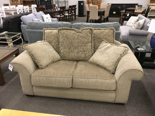 Leaf Pattern Loveseat