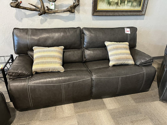 Gray Lthr Pwh Rec. Sofa