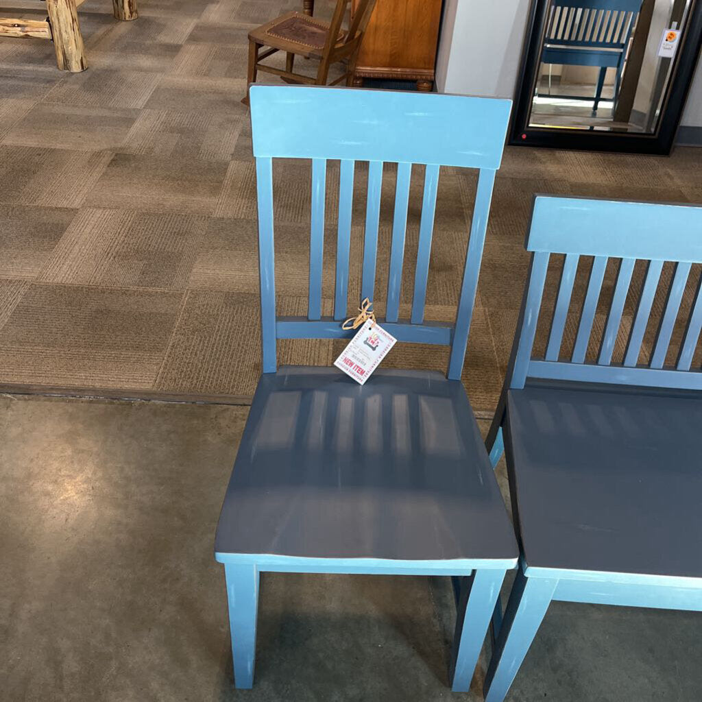 E D581 Chair Blue