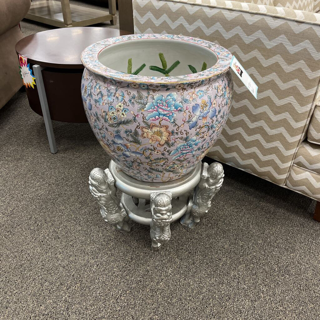 Asian Vase w/ Stand