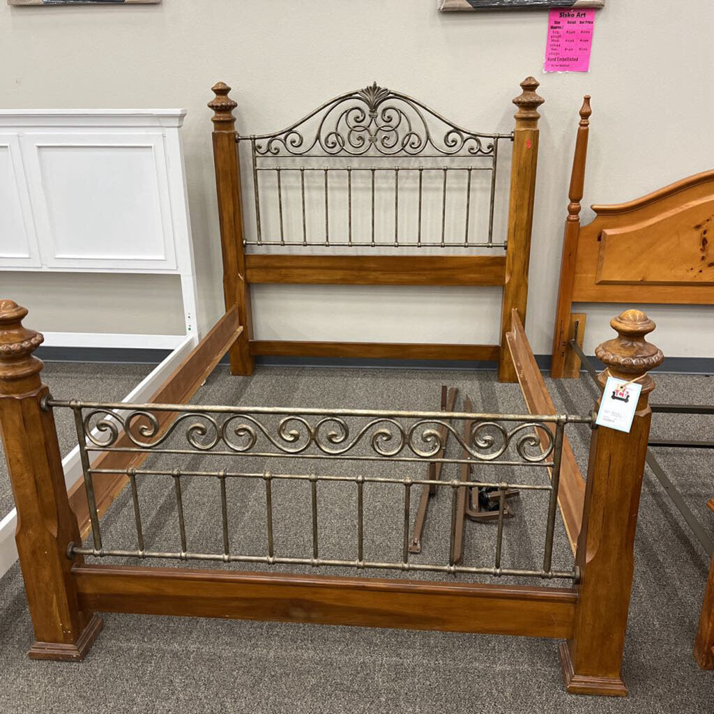 Wood & Metal Queen Bed