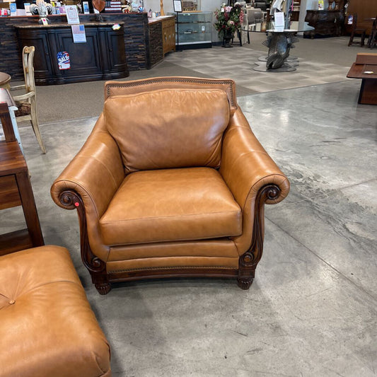Rapallo Tan Leather Chair