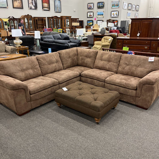 Brown 3pc. Sectional
