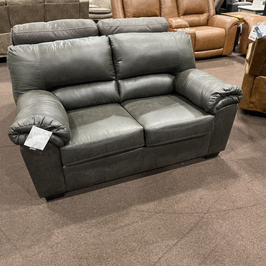 A 1202135 Loveseat Bladen Gy