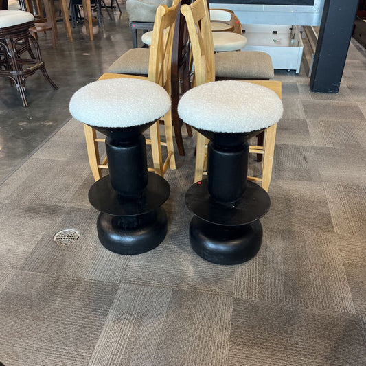 Pair Imara Barstools 952U