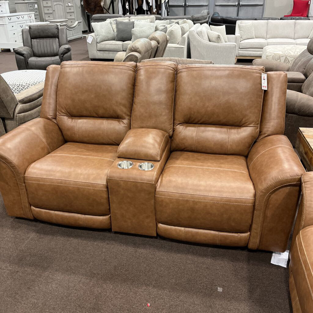 A U828-15-18 Power Loveseat