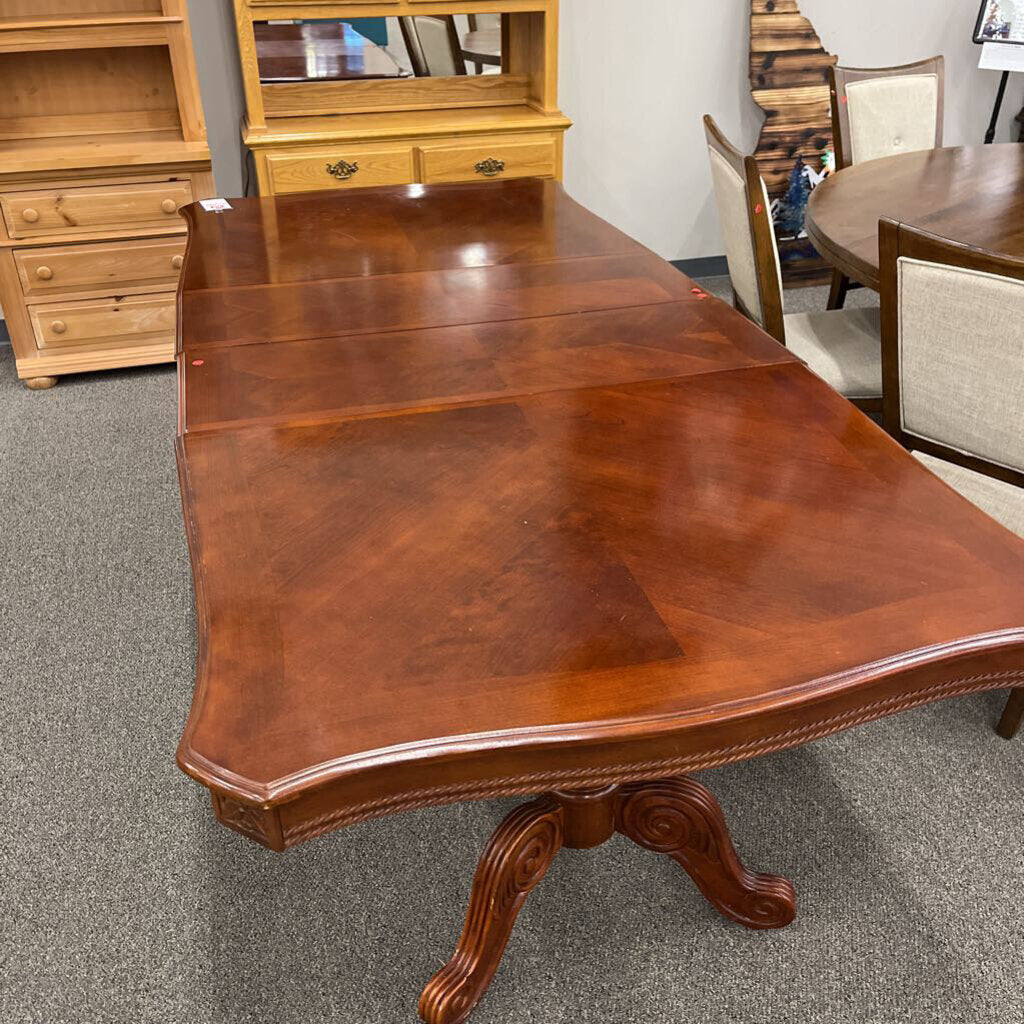 Cherry Dining Table w/ 2Leaves