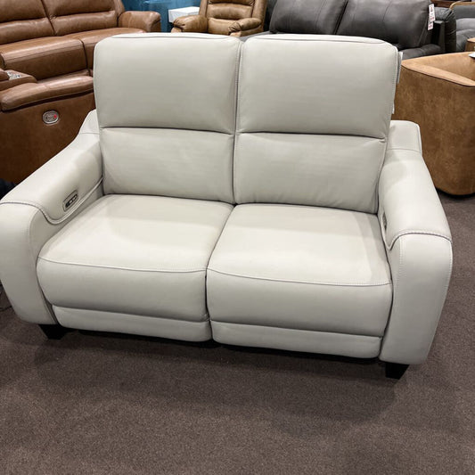 A U75132-14 Pwh Rec. Loveseat