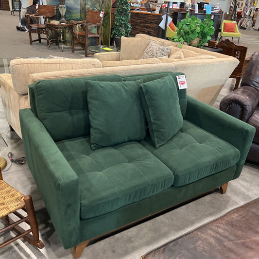 Nari Green Loveseat