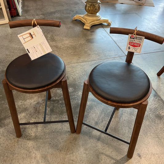 Pair Denver Modern Range Stools