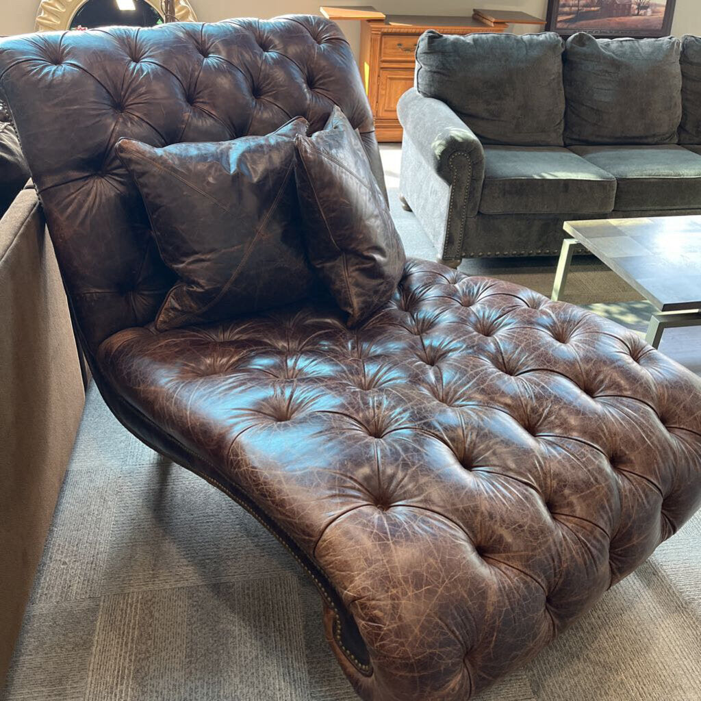 Lg. Leather Chaise Lounge