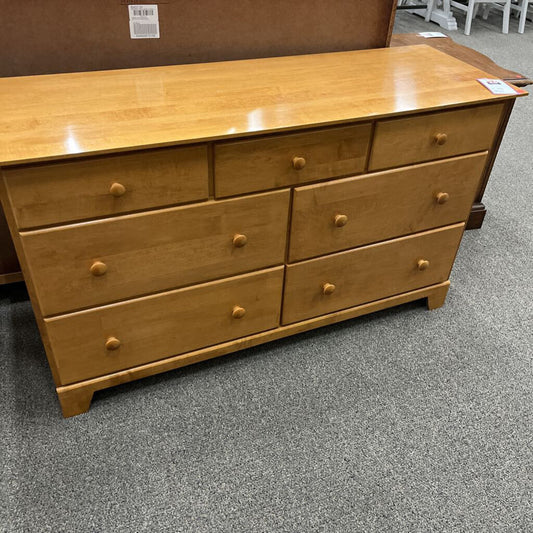 Pine 7Dwr Dresser