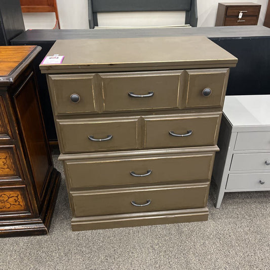 Sm. 4 Drawer Chest