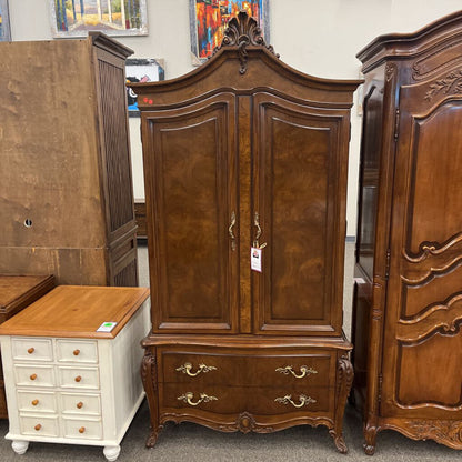 Karges Armoire