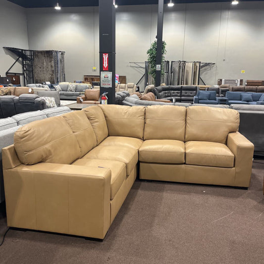 A 38006s1 2 pc Sectional Bandon