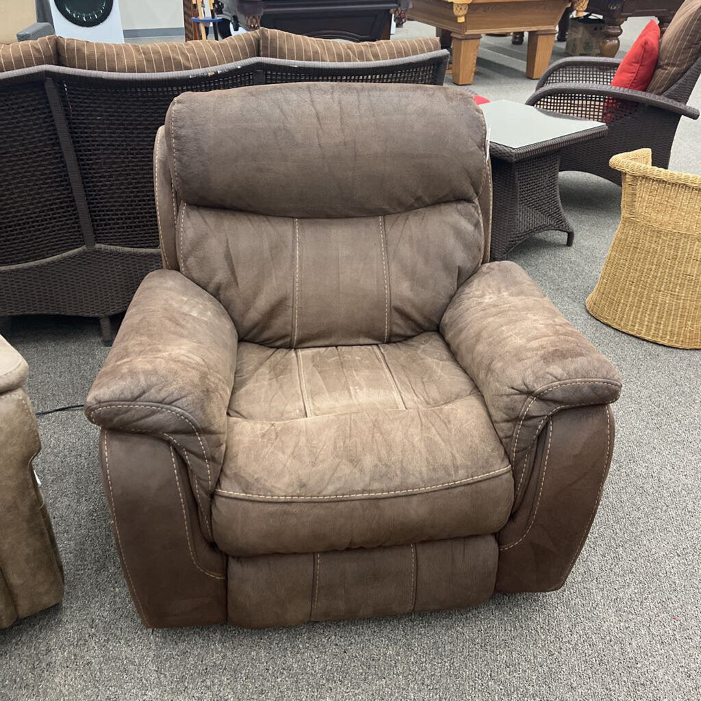 Brown Uph. Pwr Recliner