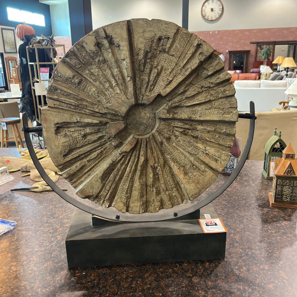 Petrified Wood Round Decor