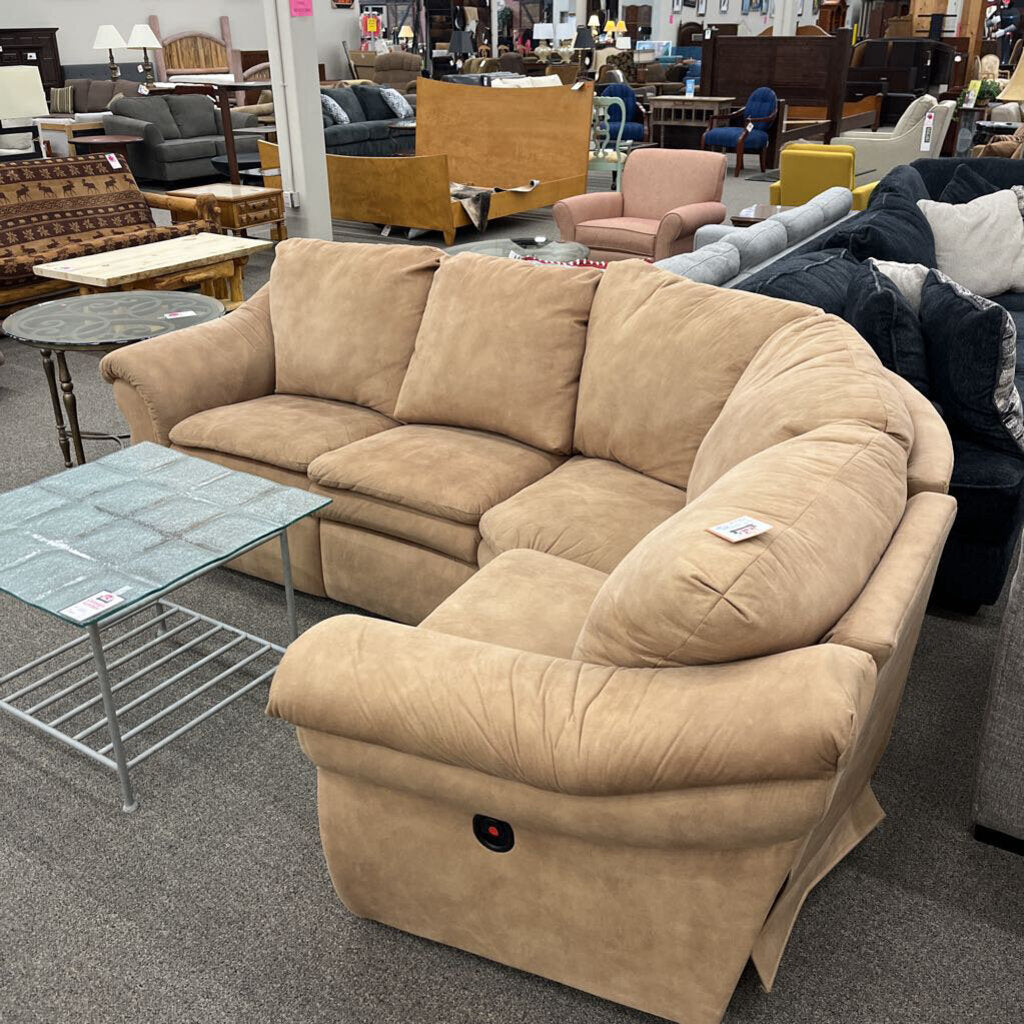 Tan 3pc. Reclining Sectional