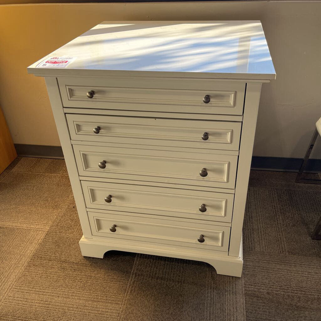 White Kitchen Island