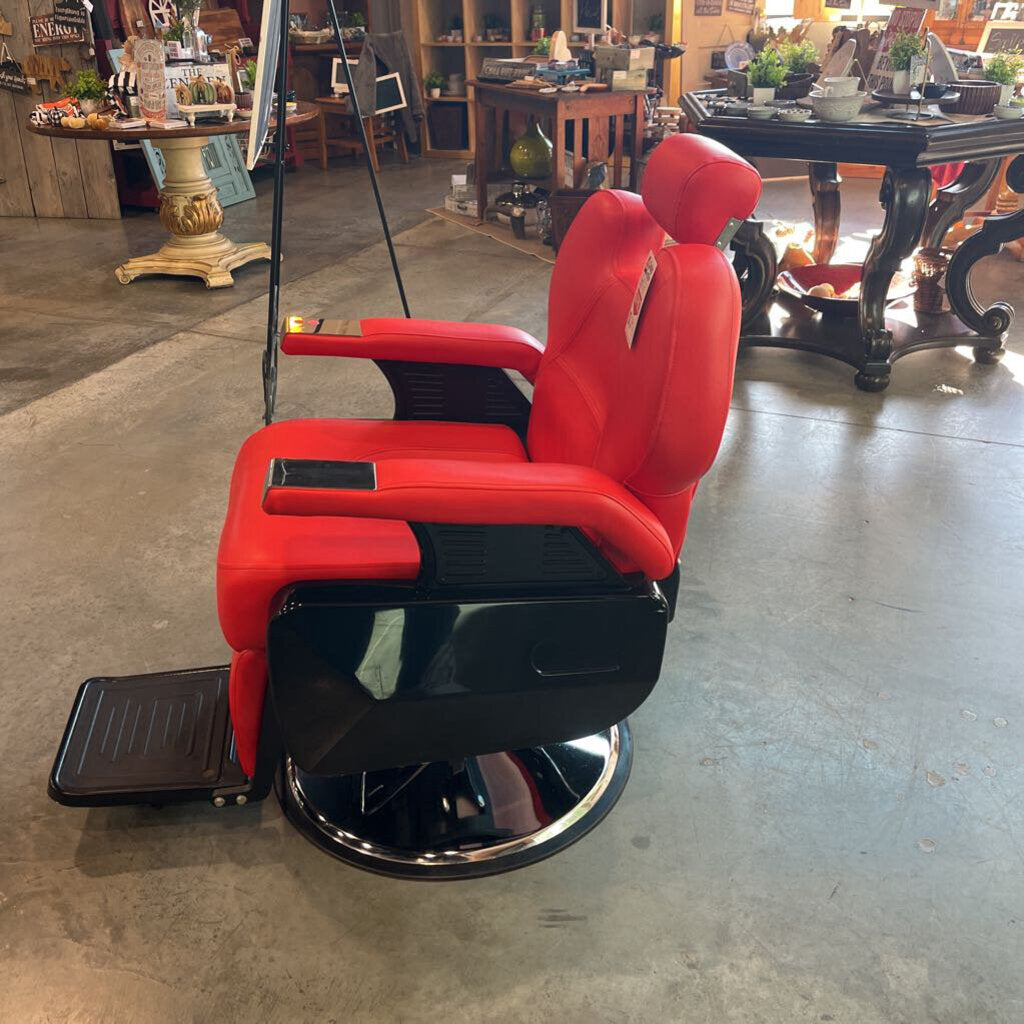 Urata Red Barbershop Chair