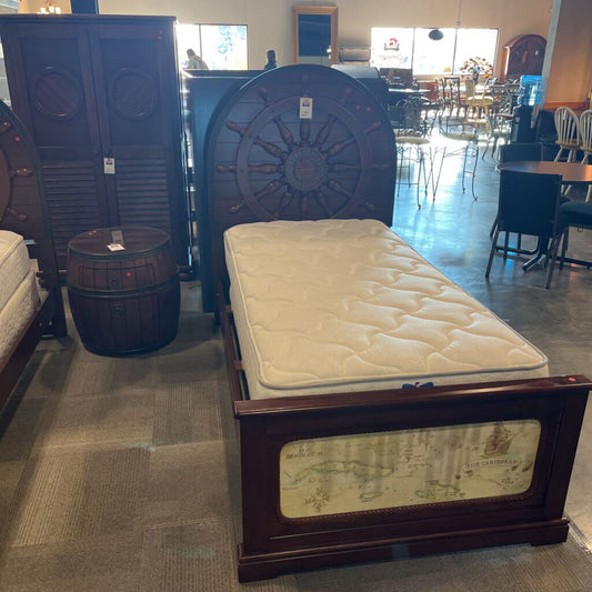 Disney Ship-Wheel Twin Bed w/ M&B