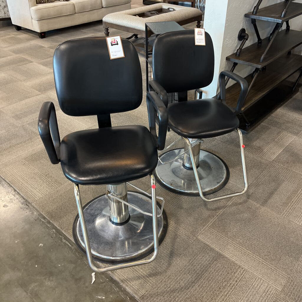 Black Salon Chair