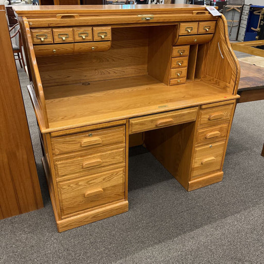 Winners Only Oak Rolltop Desk