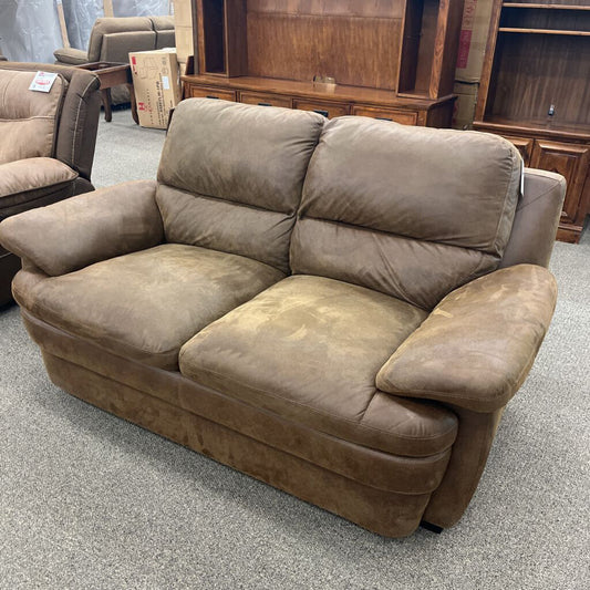 Brown M/F Loveseat