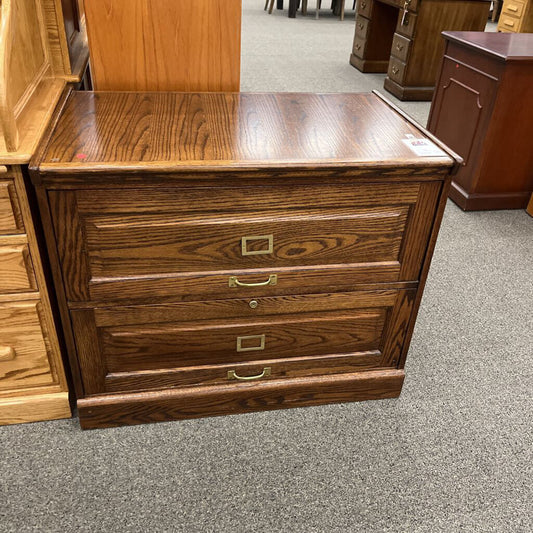 Lg. Oak File Cabinet