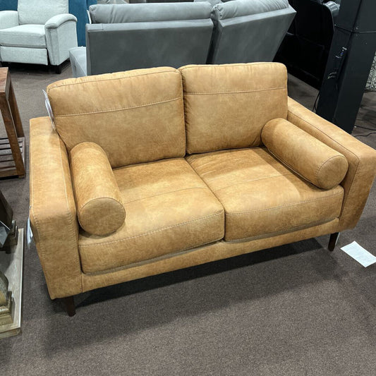 A 410-02-35 Loveseat Telora