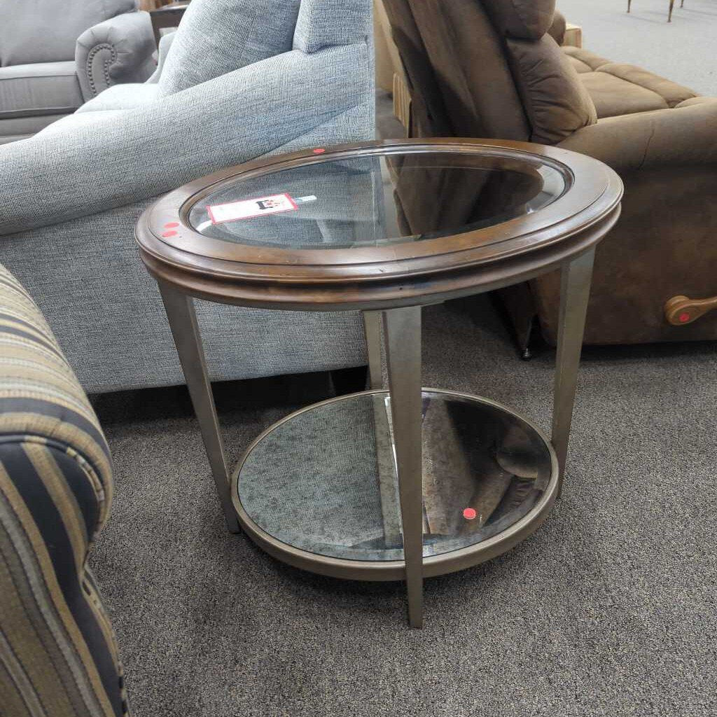 Oval 2-tier End Table