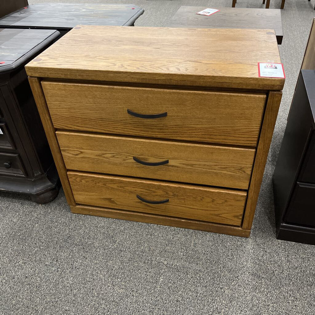 Conant Ball Oak 3Dwr Chest