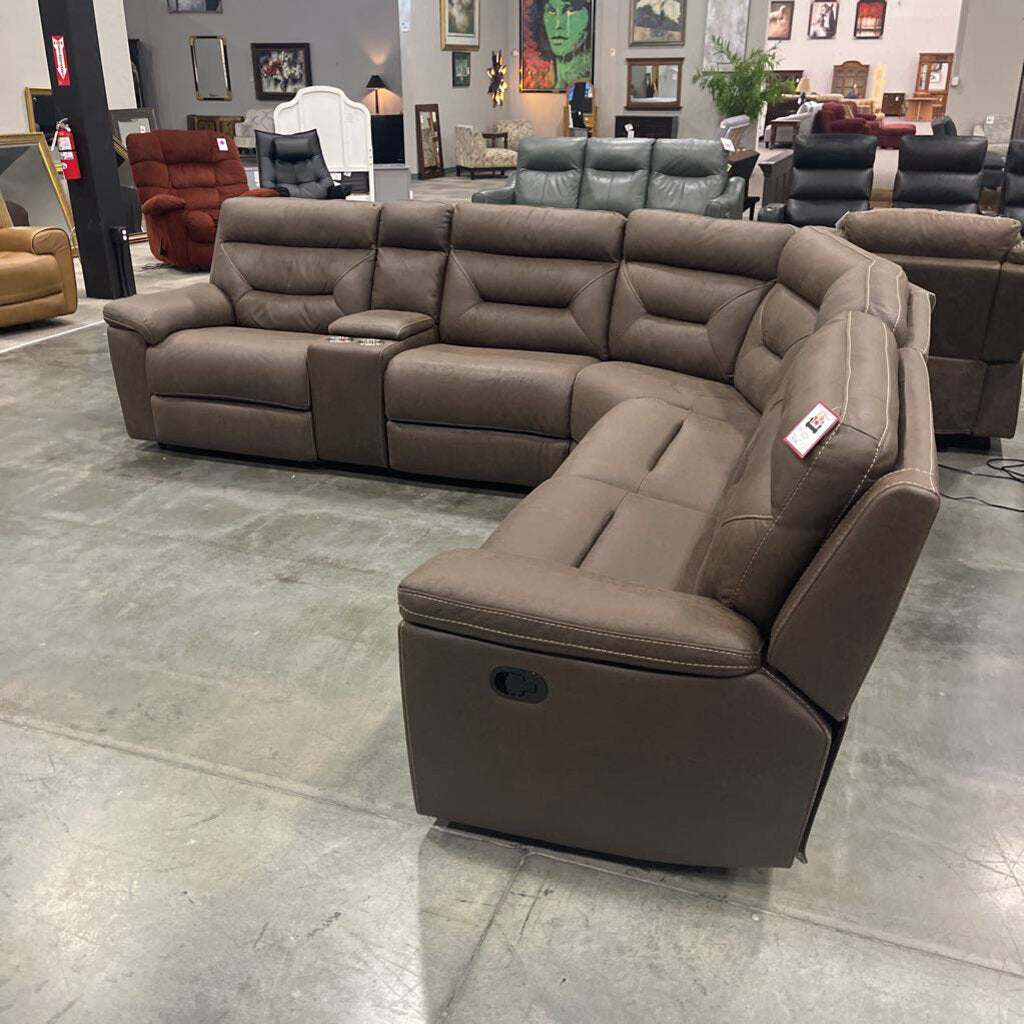 Brown 6pc. Rec. Sectional