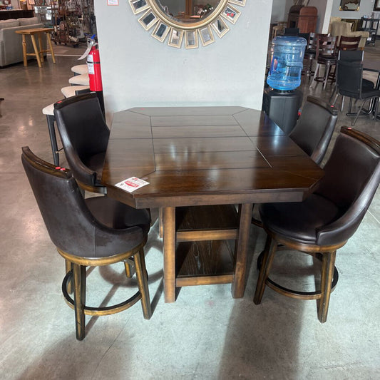 Butterfly Pub Table w/ 4 Stools