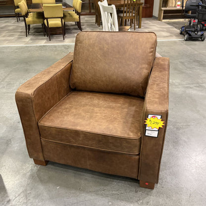 P L2024 Hudson Chair