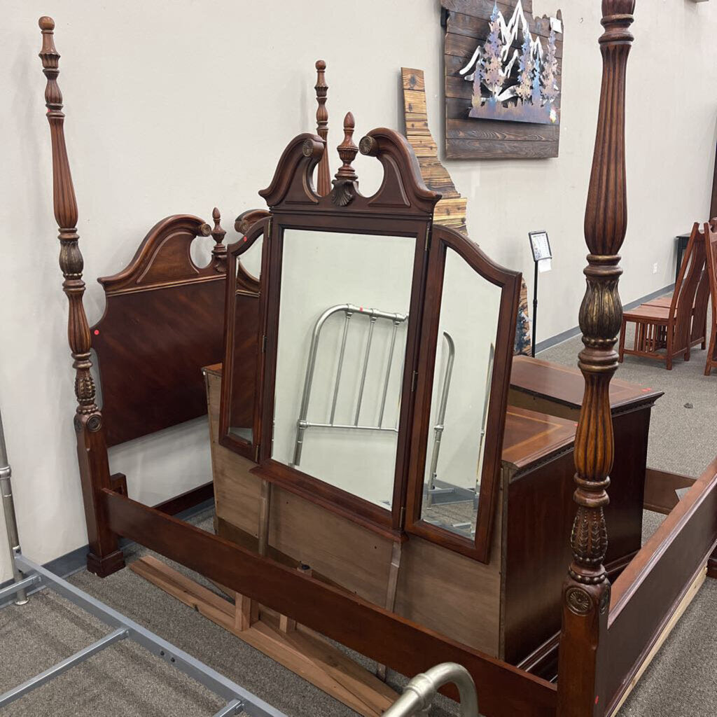 Cherry 5pc. Queen Bedroom Set