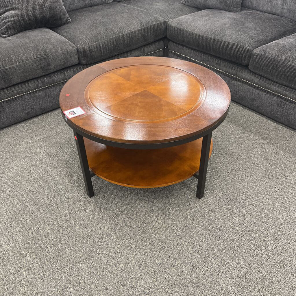 Round 2-tier Coffee Table