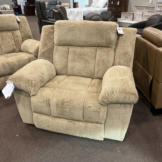 A 6930582 Tip-Off Pwh Recliner Wheat