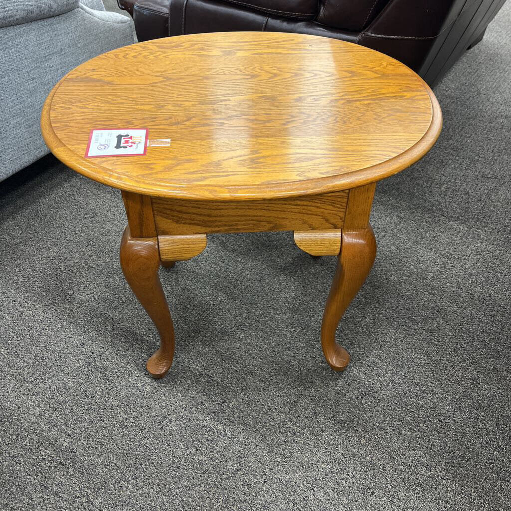 Round Oak End Table