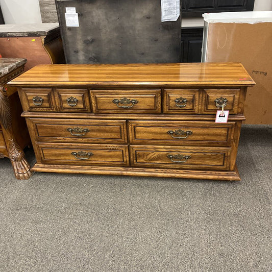 Oak 7 Drawer Dresser