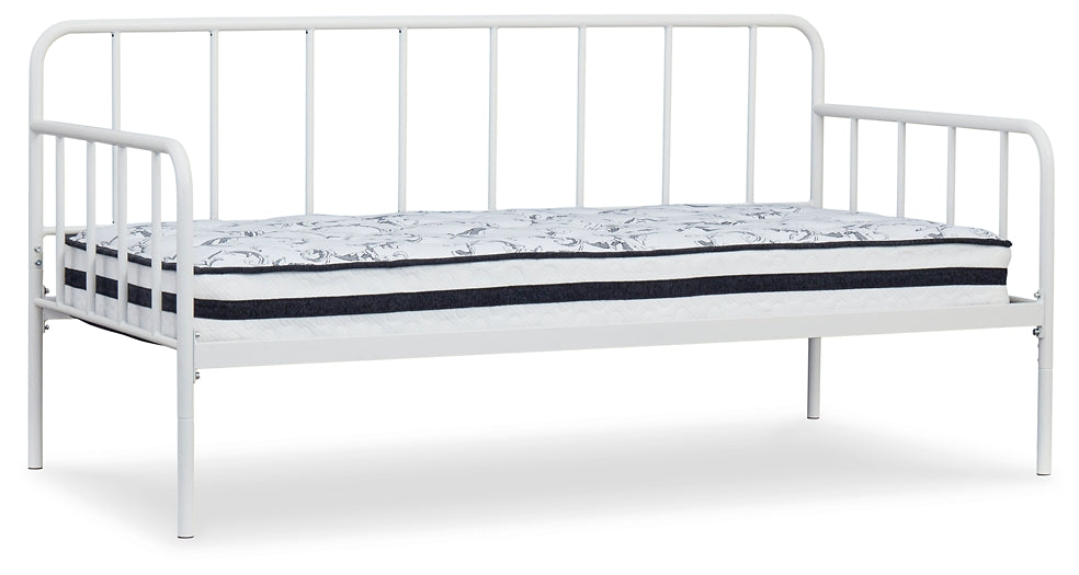 Trentlore Twin Metal Day Bed w/Platform