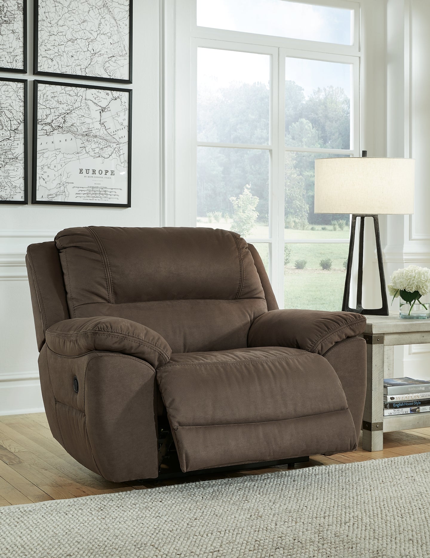 Next-Gen Gaucho Zero Wall Wide Seat Recliner