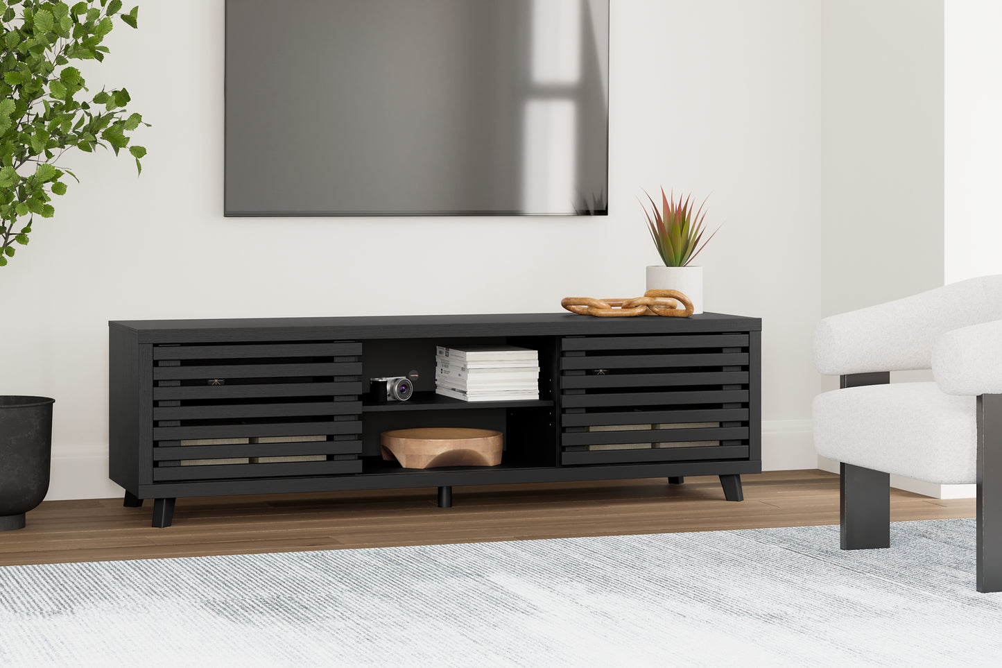 Danziar Extra Large TV Stand