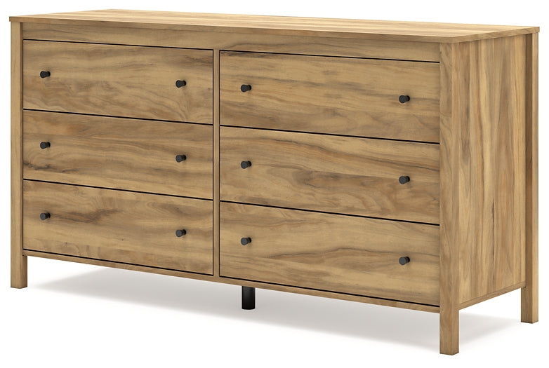 Bermacy Full Panel Headboard with Dresser and Nightstand